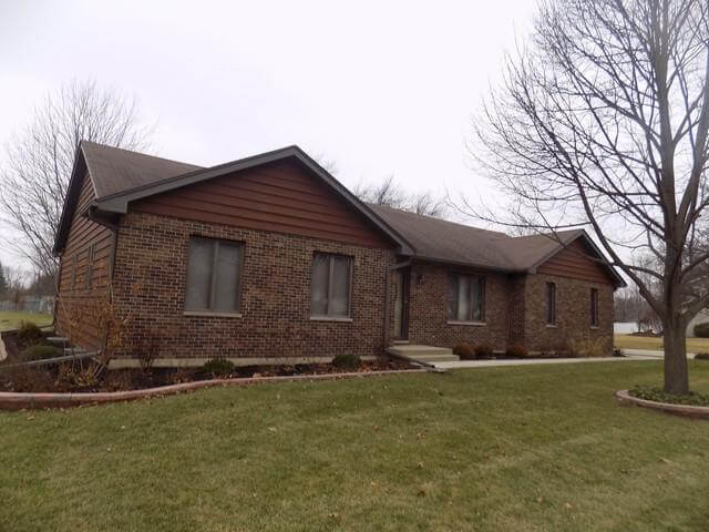 Complete roof replacement in Oswego, IL Before